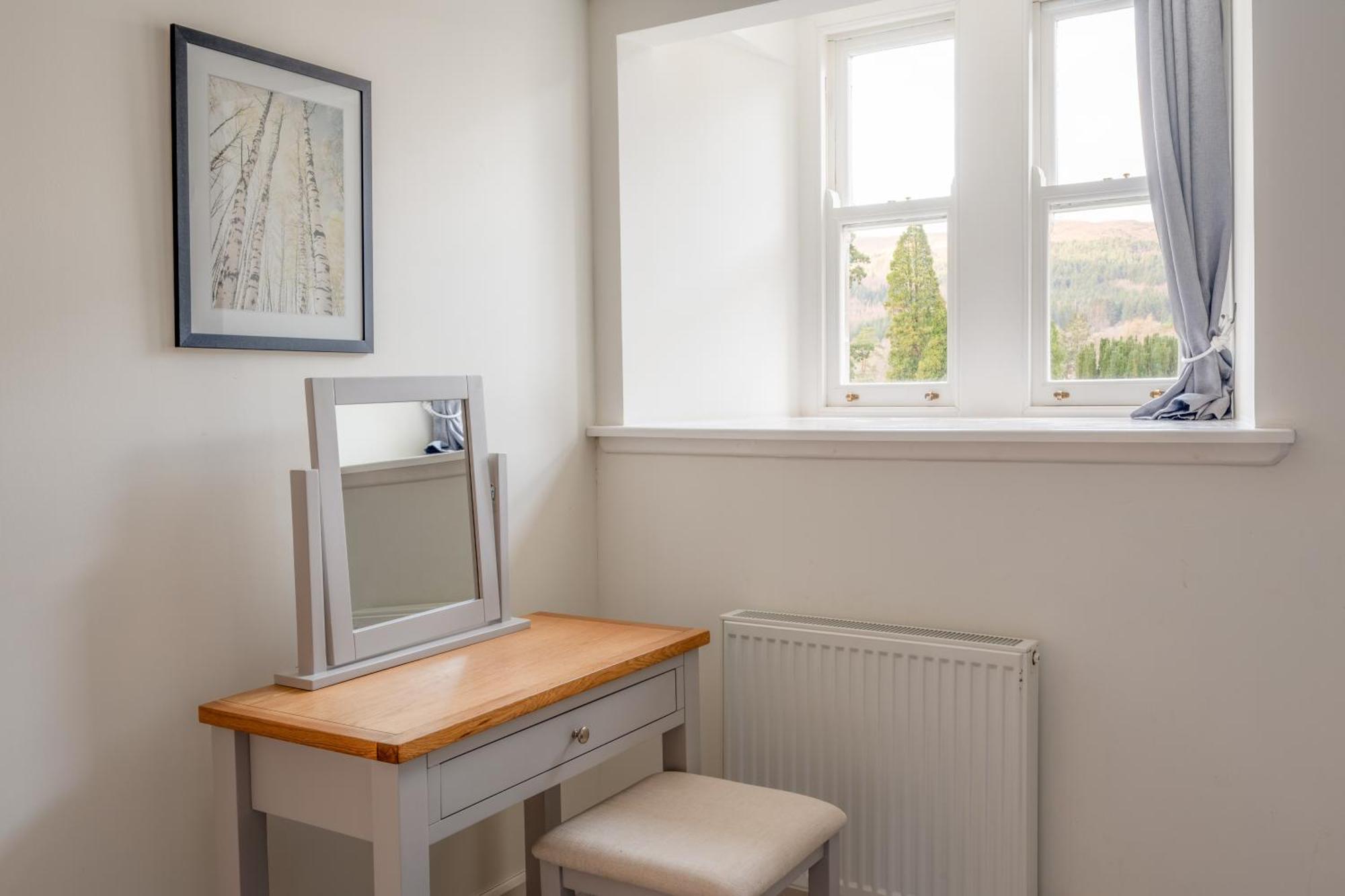 Monastery Apartment With Loch Ness View 포트오거스타 외부 사진
