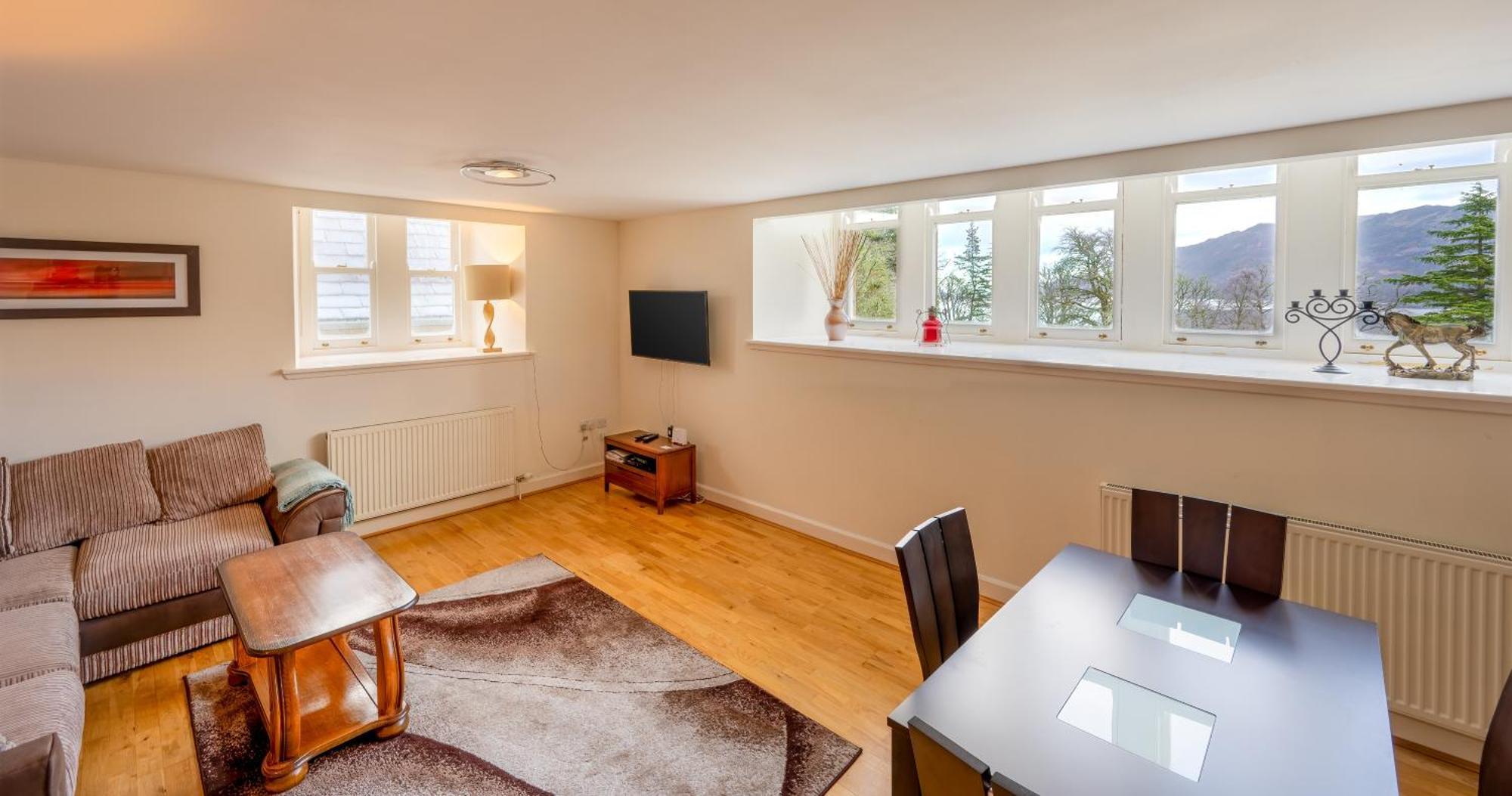 Monastery Apartment With Loch Ness View 포트오거스타 외부 사진