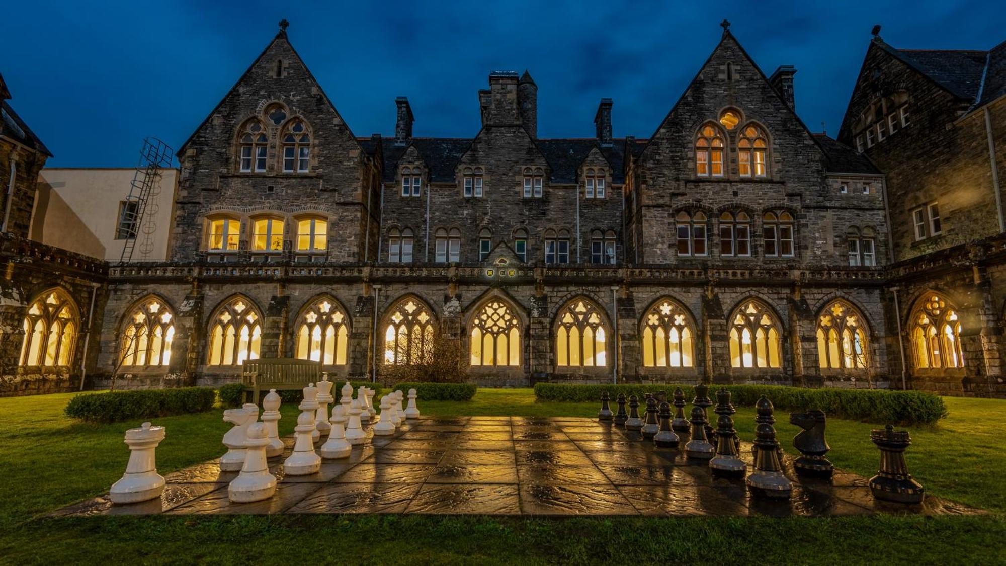Monastery Apartment With Loch Ness View 포트오거스타 외부 사진