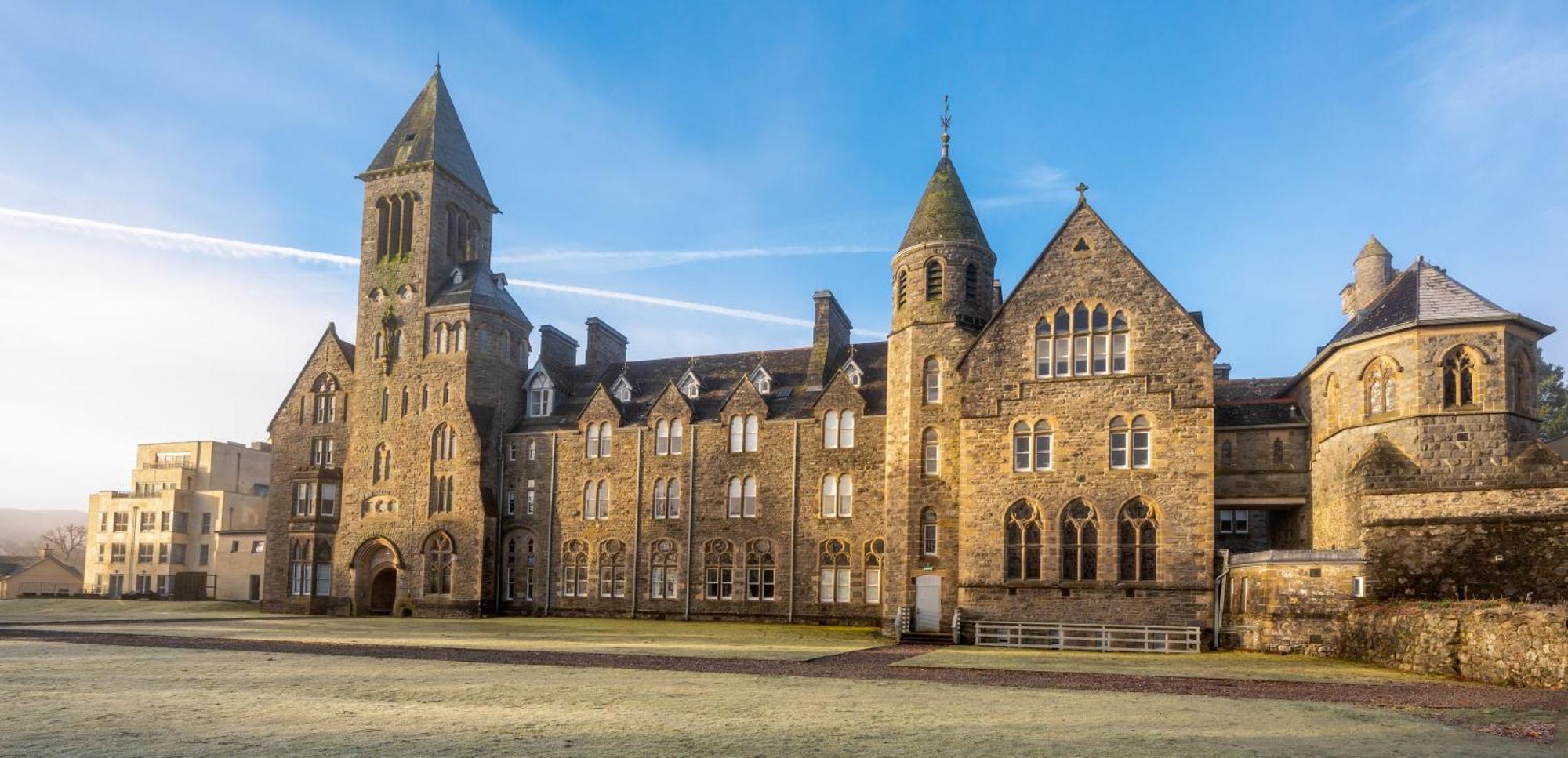 Monastery Apartment With Loch Ness View 포트오거스타 외부 사진